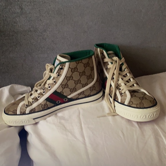 Gucci shoes - Picture 2 of 2